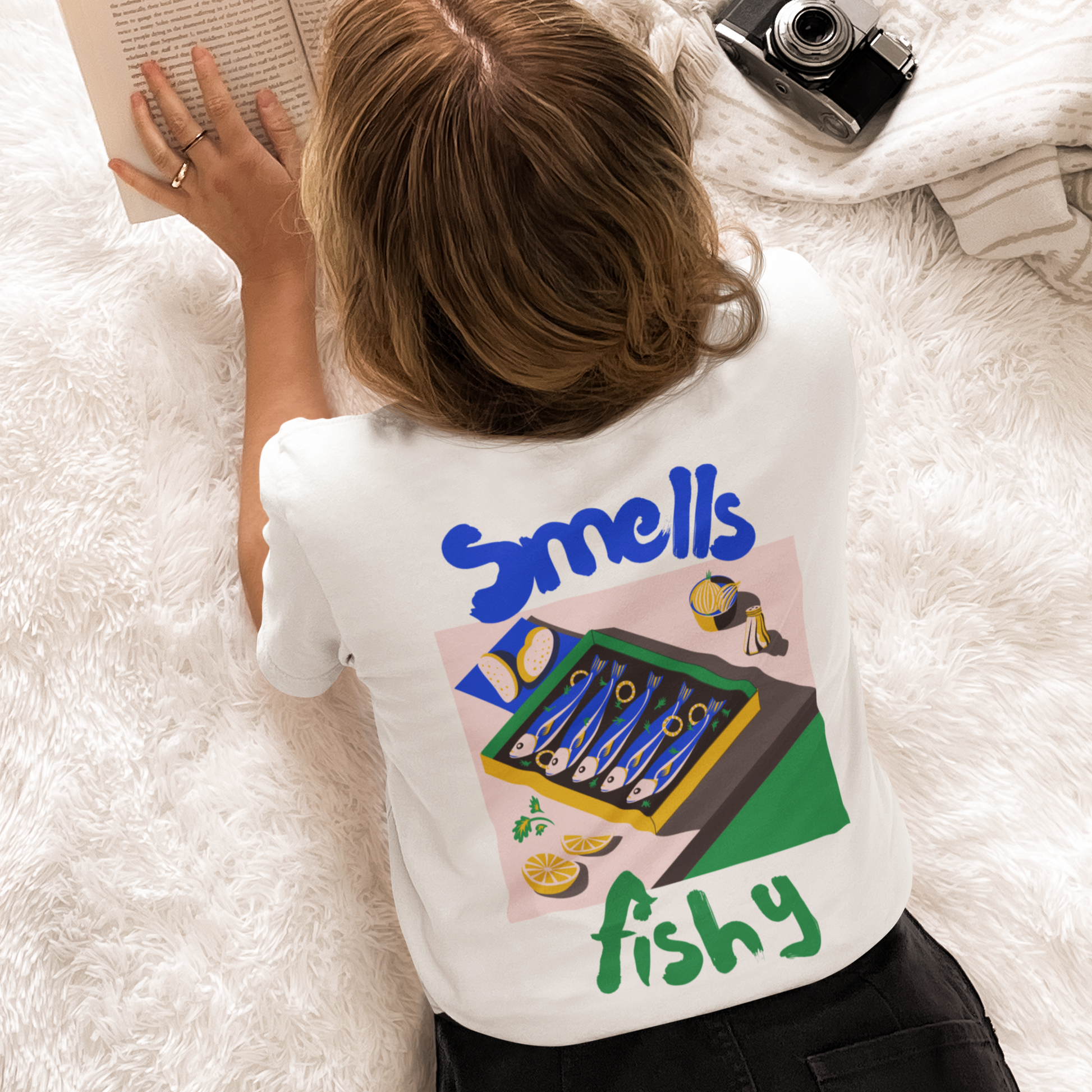 'Smells Fishy' Unisex T-Shirt